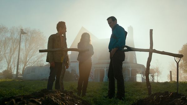 Ash vs Evil Dead - Bait