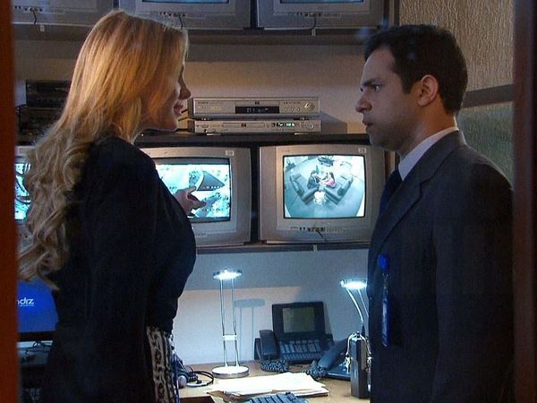 Amor Secreto - Episodio 033