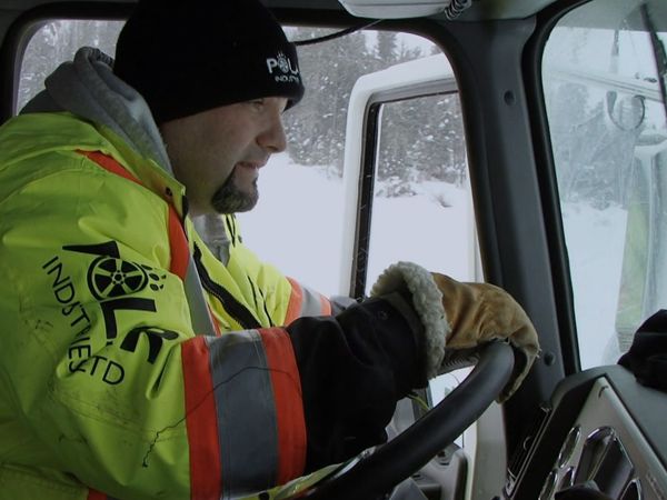 Ice Road Truckers - Episode 903
