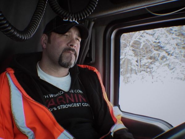 Ice Road Truckers - Episode 1002