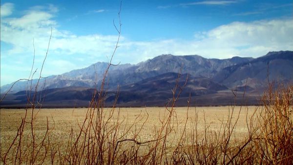Myth Hunters - The Lost Ship of the Mojave Desert