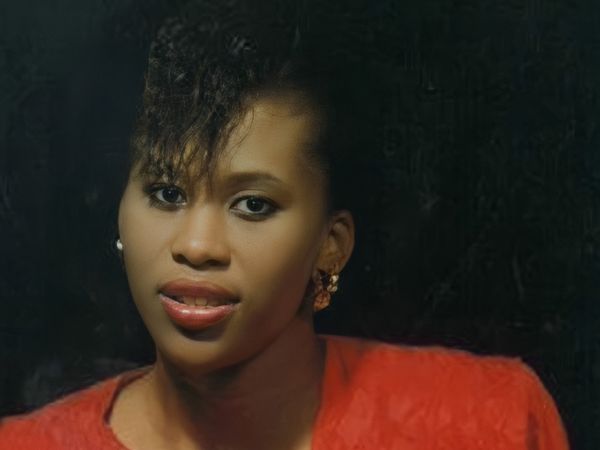 Gangsters: America's Most Evil - "The Black Widow" Perrion Roberts