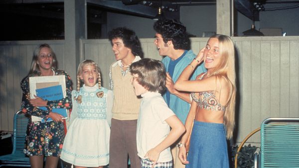 The Brady Bunch - Peter And The Wolf