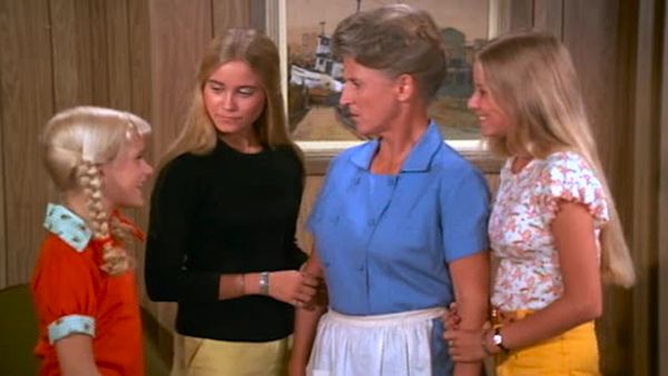 The Brady Bunch - The Elopement