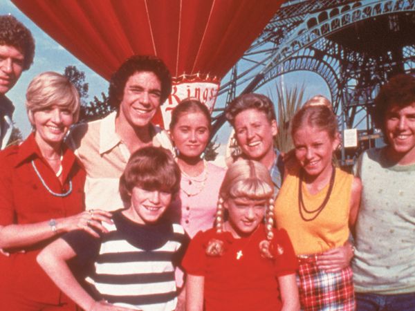 The Brady Bunch - Getting Greg's Goat