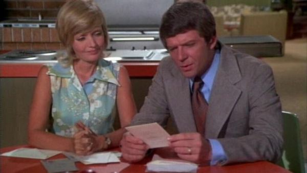 The Brady Bunch - The Teeter Totter Caper
