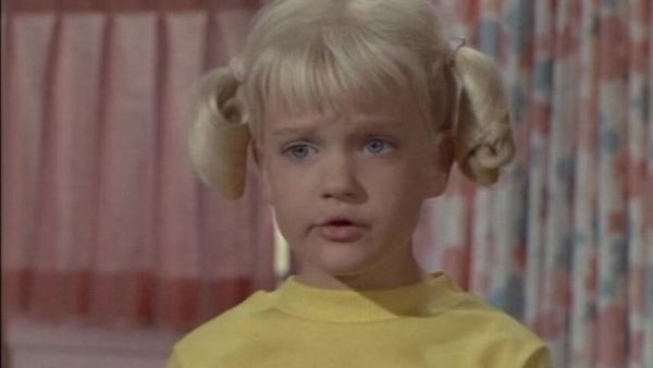 The Brady Bunch - Eenie, Meenie, Mommy, Daddy