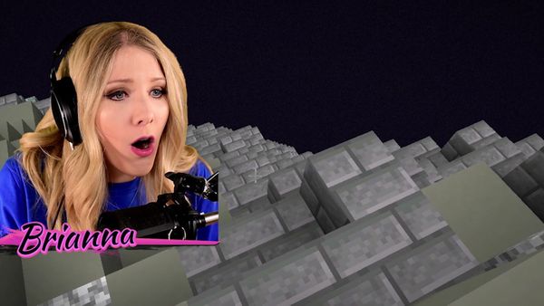 BriannaPlayz - Things You Should Never Craft with Emeralds! / Ways to Prank Noob1234's Moon Base!