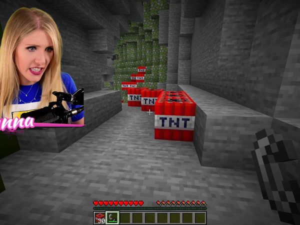 BriannaPlayz - Extreme Would You Rather vs My Cat! / I Found a Creeper Only Planet in Minecraft!