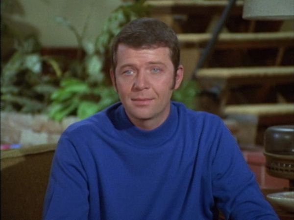 The Brady Bunch - The Hero