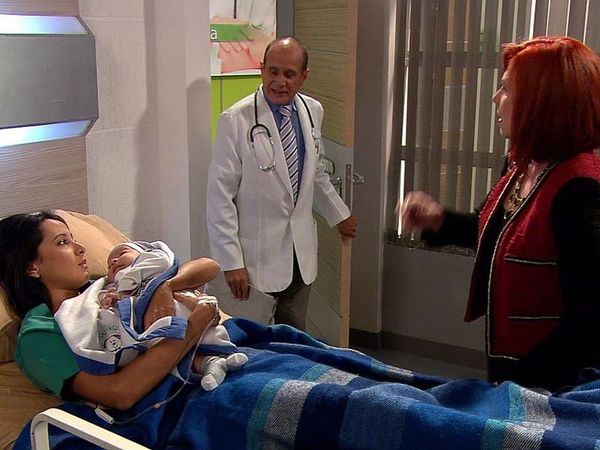Entre Tu Amor y Mi Amor - Episodio 040