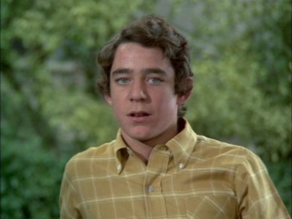 The Brady Bunch - Our Son, The Man