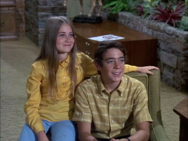 The Brady Bunch - The Babysitters