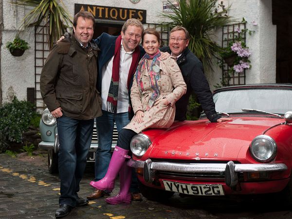 Celebrity Antiques Road Trip - Germaine Greer and Clive Anderson