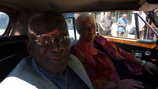 Celebrity Antiques Road Trip - Stefanie Powers and Don Warrington