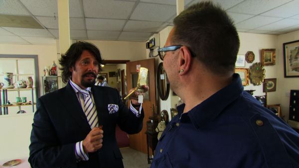 Celebrity Antiques Road Trip - Laurence Llewelyn-Bowen and Waldemar Januszczak