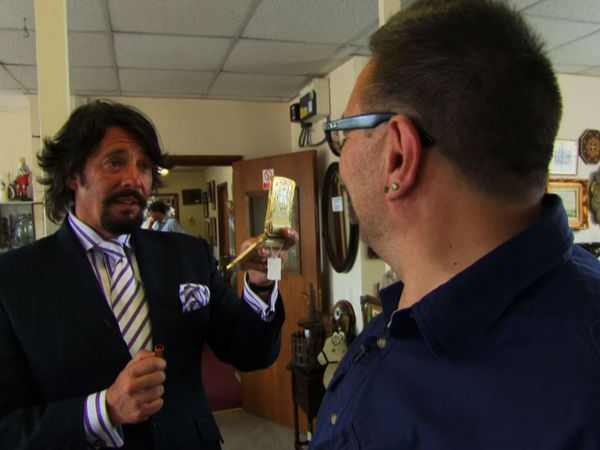 Celebrity Antiques Road Trip - Laurence Llewelyn-Bowen and Waldemar Januszczak