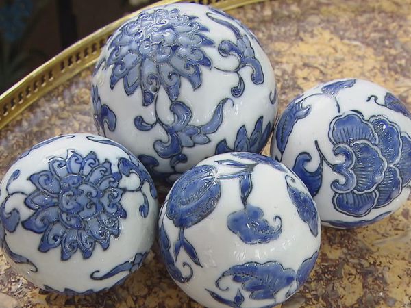 Antiques Road Trip - Charles Hanson and Christina Trevanion, Day 3