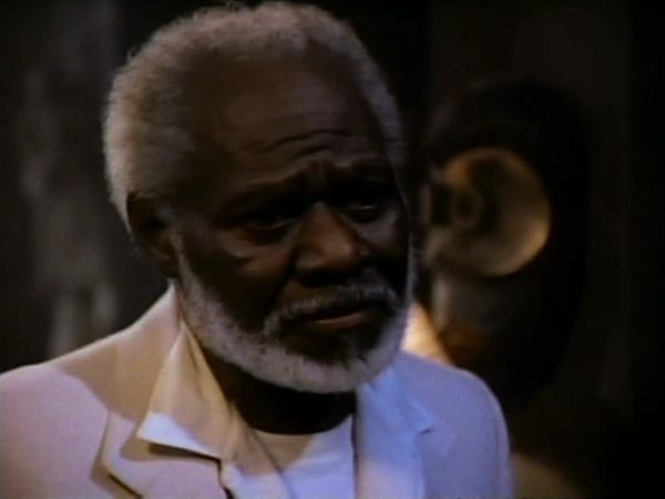 Friday the 13th: The Series - The Voodoo Mambo