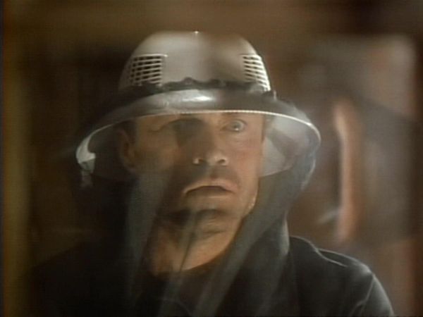 Friday the 13th: The Series - The Sweetest Sting