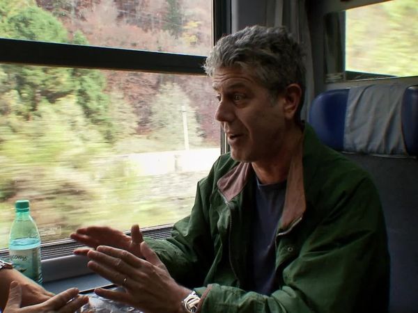 Anthony Bourdain: No Reservations - Romania