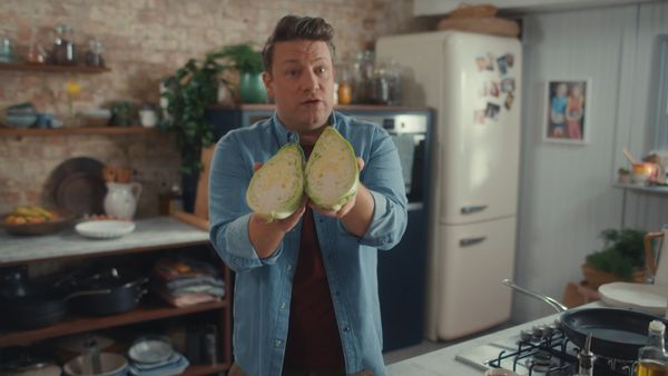 Jamie Oliver: Cooking For Less - Avsnitt 101