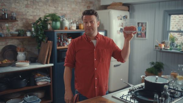 Jamie Oliver: Cooking For Less - Avsnitt 102