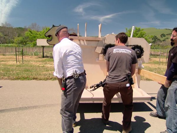 MythBusters - Arrow Machine Gun
