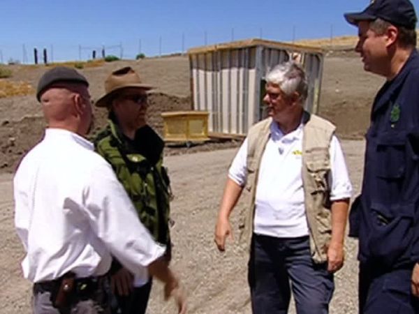 MythBusters - Grenades and Guts