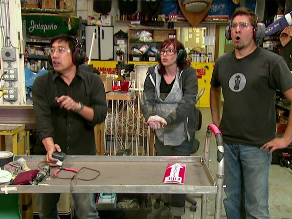 MythBusters - Knock Your Socks Off