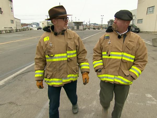 MythBusters - Deadliest Catch Crabtastic Special