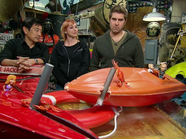MythBusters - Painting with Explosives / Bifurcated Boat