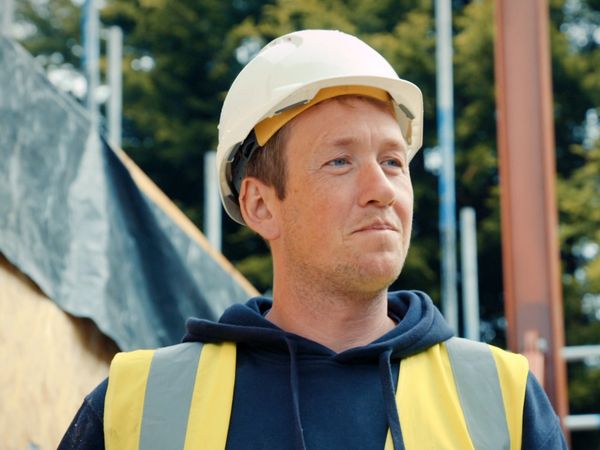Grand Designs: The Street - Episode 305