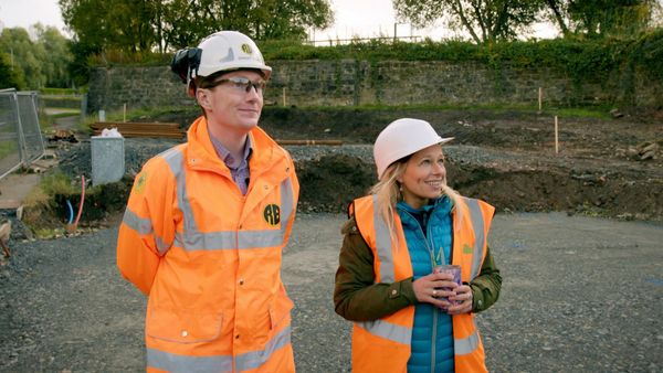 Grand Designs: The Street - Episode 307