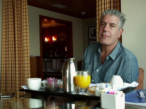 The Layover With Anthony Bourdain - Seattle