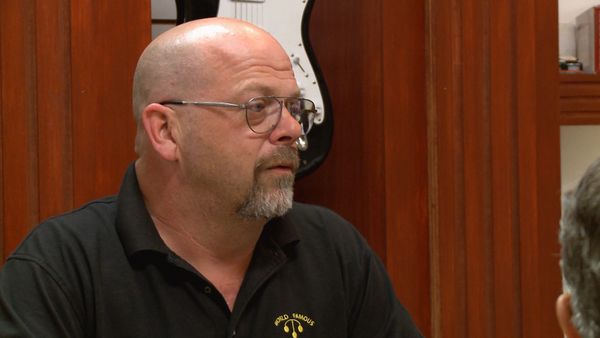 Pawn Stars - Episode 1825