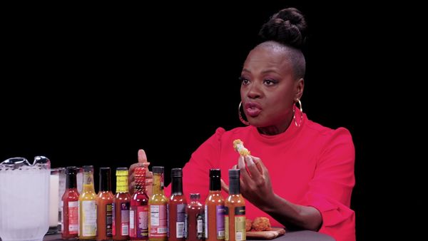 Hot Ones - Viola Davis Gives a Master Class While Eating Spicy Wings