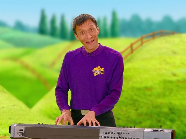 The Wiggles (Wiggles Show) - Wiggle Dance