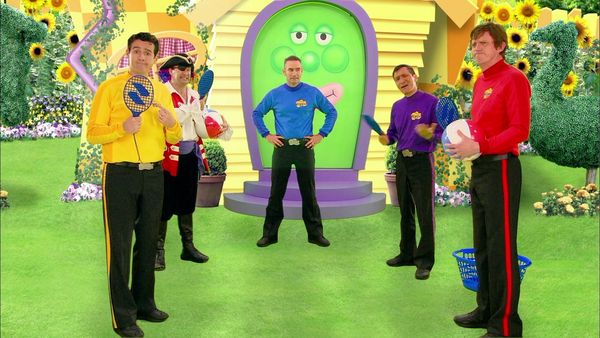 The Wiggles (Wiggles Show) - Get the Rhythm of the Hips