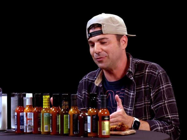 Hot Ones - Mark Rober Gives Up on Science While Eating Spicy Wings