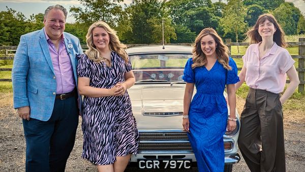 Celebrity Antiques Road Trip - Sara Davies and Amy Dowden