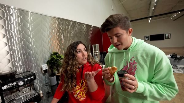 Preston & Brianna - Eating Only Minecraft Food for 24 Hours!