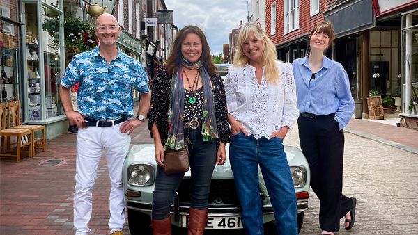 Celebrity Antiques Road Trip - Tamzin Outhwaite and Julie Graham