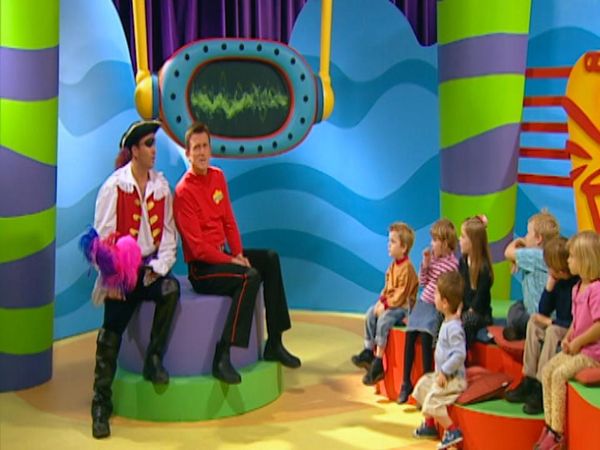 The Wiggles (Wiggles Show) - Raining Pink Balloons!
