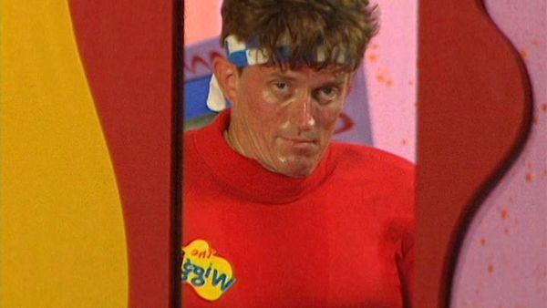 The Wiggles (Wiggles Show) - Muscleman Murray