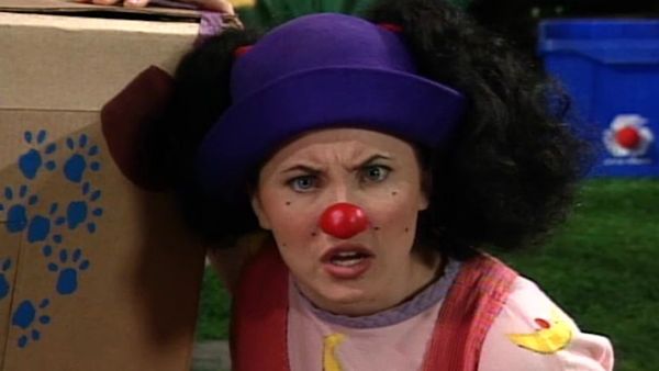 The Big Comfy Couch - Clownvitations