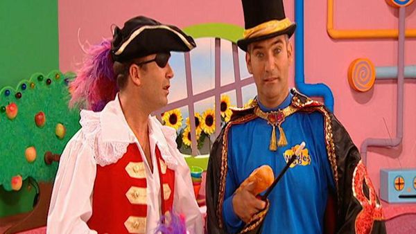 The Wiggles (Wiggles Show) - I Swing My Baton