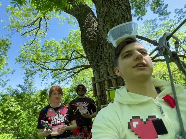 Preston & Brianna - I Built an Unbreakable Ice House! / Last to Fall, Wins!