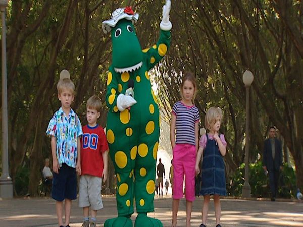 The Wiggles (Wiggles Show) - Blooming Blossoms