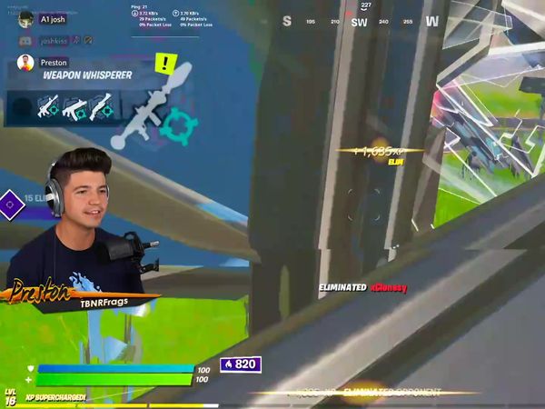 PrestonPlayz - TBNR Presents: So My Little Brother Tried a Deathrun on Mobile / Random Skin Challenge with My Little Brother!